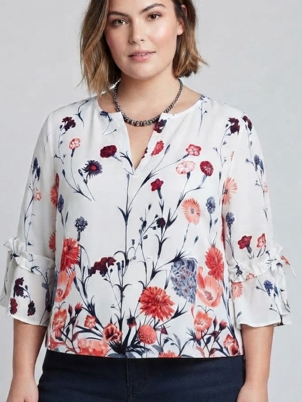 IVANKA TRUMP Floral Split Neck Floral Blouse  Pleated Sleeve  Est Size 14